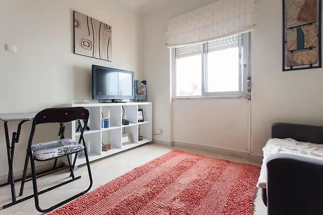 Moscavide Nº 1 M1 Rooms Lisboa 民宿